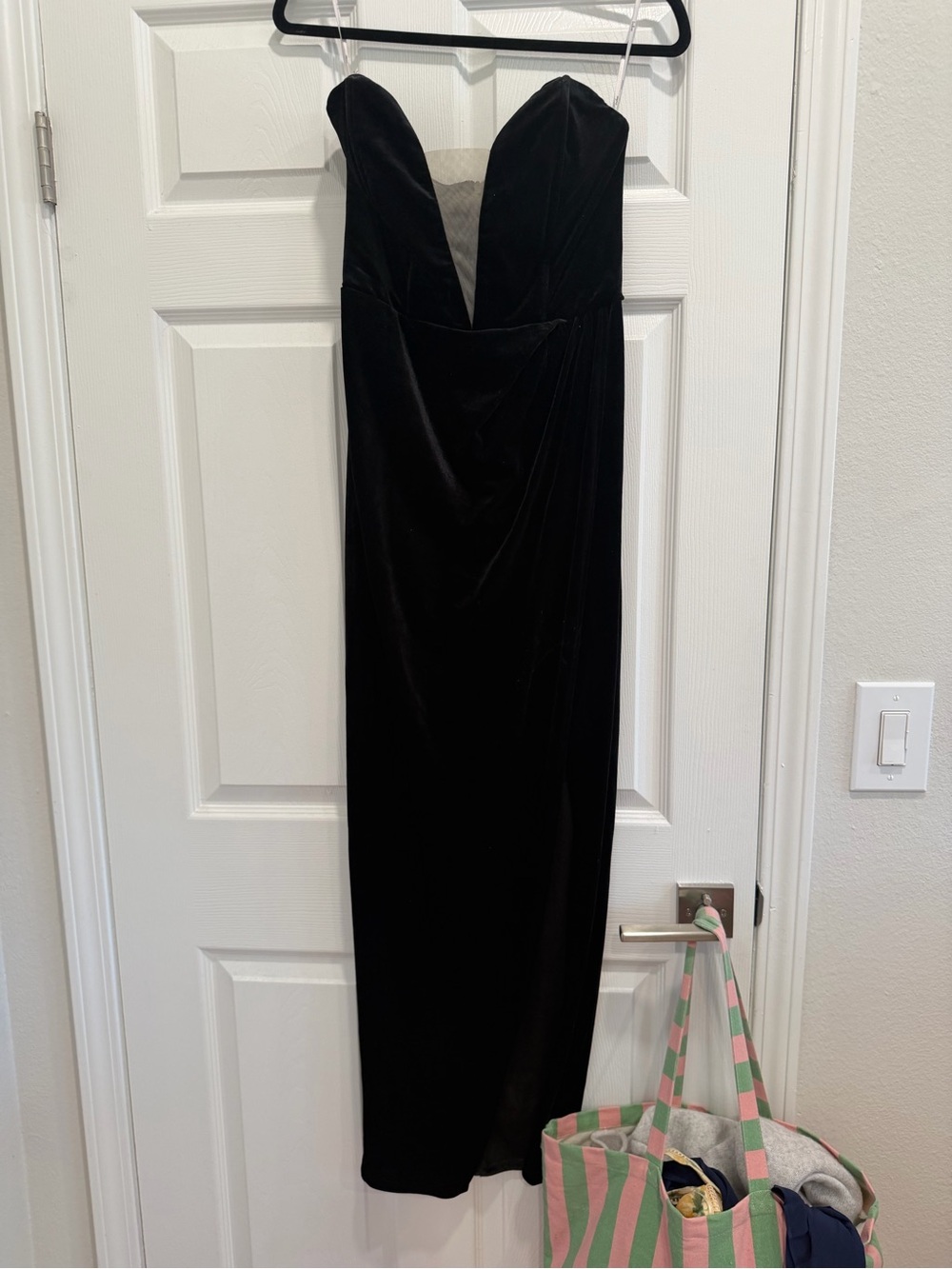 Lulus Black Strapless Velvet Evening Dress